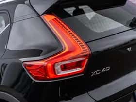 Volvo XC40 thumbnail 18