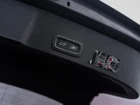 Volvo XC40 thumbnail 20