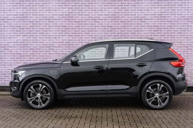 Volvo XC40 (2021) thumbnail 4