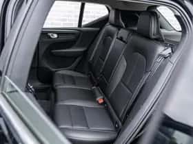 Volvo XC40 thumbnail 8