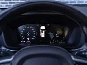 Volvo XC60 thumbnail 30