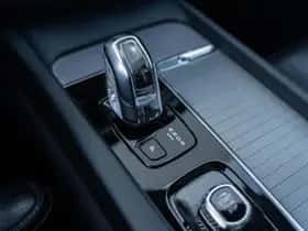 Volvo XC60 thumbnail 35