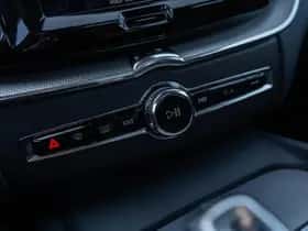 Volvo XC60 thumbnail 36