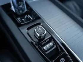 Volvo XC60 thumbnail 37