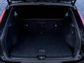 Volvo XC40 thumbnail 15