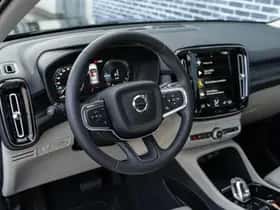 Volvo XC40 thumbnail 20