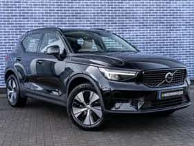 Volvo XC40 thumbnail 3