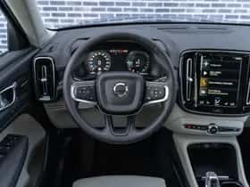 Volvo XC40 thumbnail 30