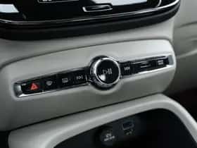 Volvo XC40 thumbnail 36