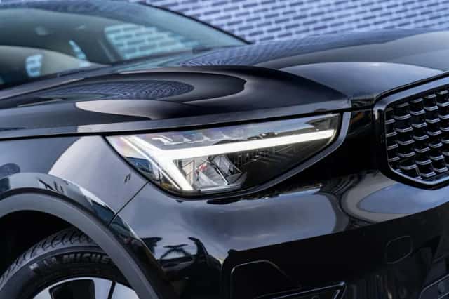 Volvo XC40 (2023) thumbnail 6