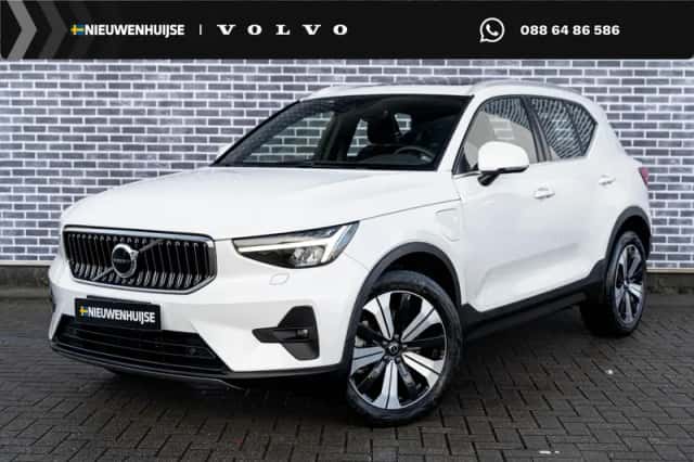 Volvo XC40 (2022) thumbnail 1