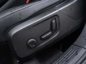 Volvo XC40 thumbnail 21