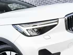 Volvo XC40 thumbnail 6