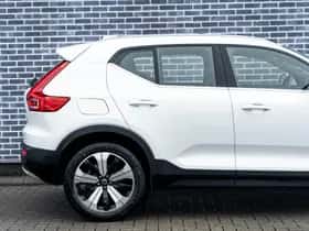Volvo XC40 thumbnail 8