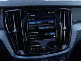 Volvo S60 thumbnail 45
