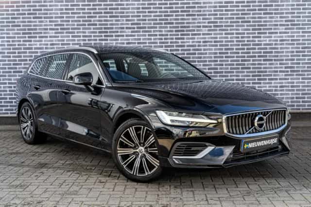 Volvo V60 (2019) thumbnail 3