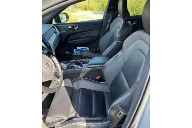 Volvo XC60 (2023) thumbnail 5