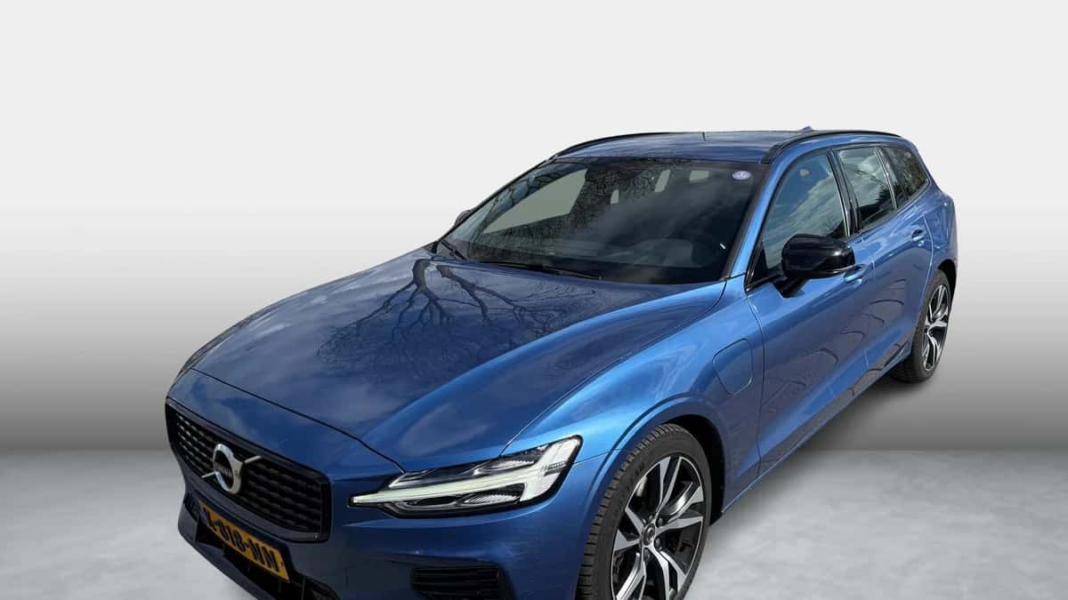 Volvo V60 (2021) — foto 1