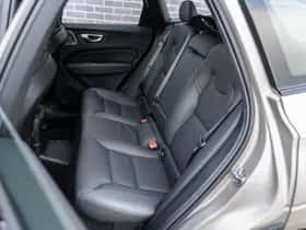 Volvo XC60 thumbnail 22