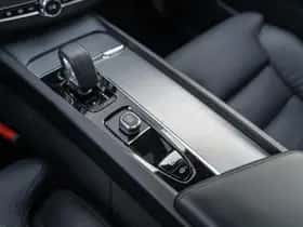 Volvo XC60 thumbnail 37