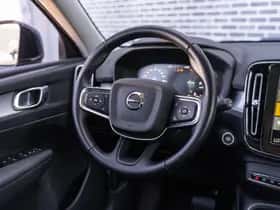 Volvo XC40 thumbnail 21