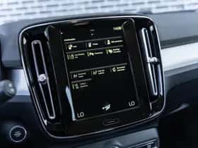 Volvo XC40 thumbnail 31