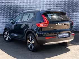Volvo XC40 thumbnail 10