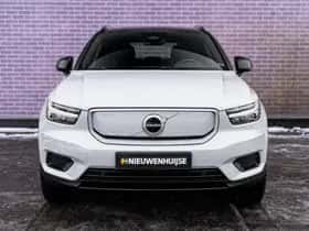 Volvo XC40 thumbnail 2