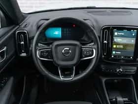 Volvo XC40 thumbnail 27