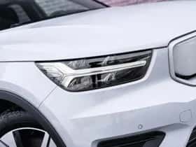 Volvo XC40 thumbnail 4