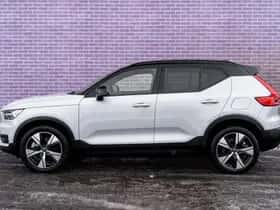 Volvo XC40 thumbnail 10