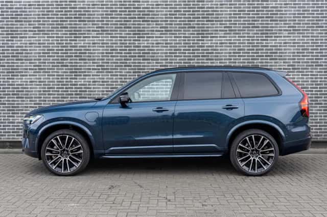 Volvo XC90 (2026) thumbnail 4