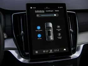 Volvo XC90 thumbnail 18