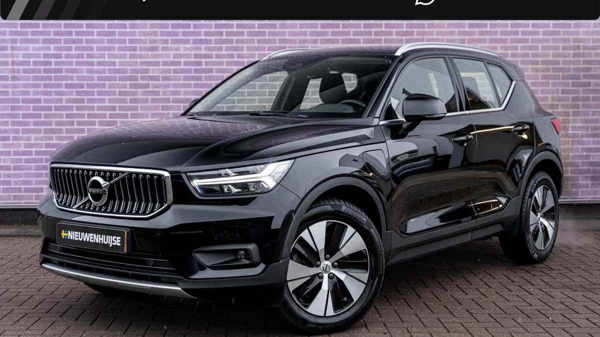Volvo XC40 — foto 1