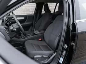 Volvo XC40 thumbnail 18