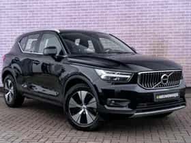 Volvo XC40 thumbnail 3