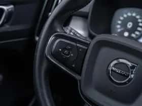 Volvo XC40 thumbnail 24