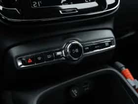 Volvo XC40 thumbnail 33