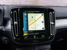 Volvo XC40 thumbnail 35