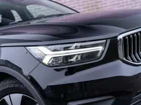 Volvo XC40 thumbnail 5