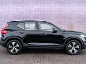 Volvo XC40 thumbnail 7