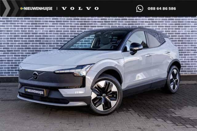 Volvo EX30 (2025) thumbnail 1