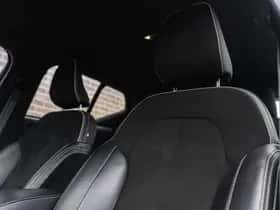 Volvo XC40 thumbnail 23