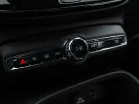 Volvo XC40 thumbnail 25