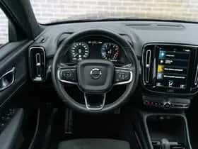 Volvo XC40 thumbnail 30