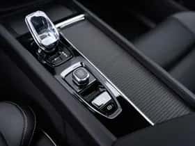 Volvo XC60 thumbnail 34