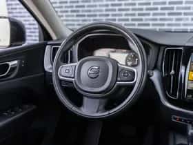 Volvo XC60 thumbnail 24