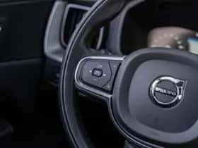 Volvo XC60 thumbnail 25