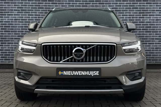 Volvo XC40 (2021) thumbnail 5