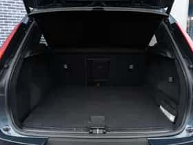 Volvo XC40 thumbnail 11